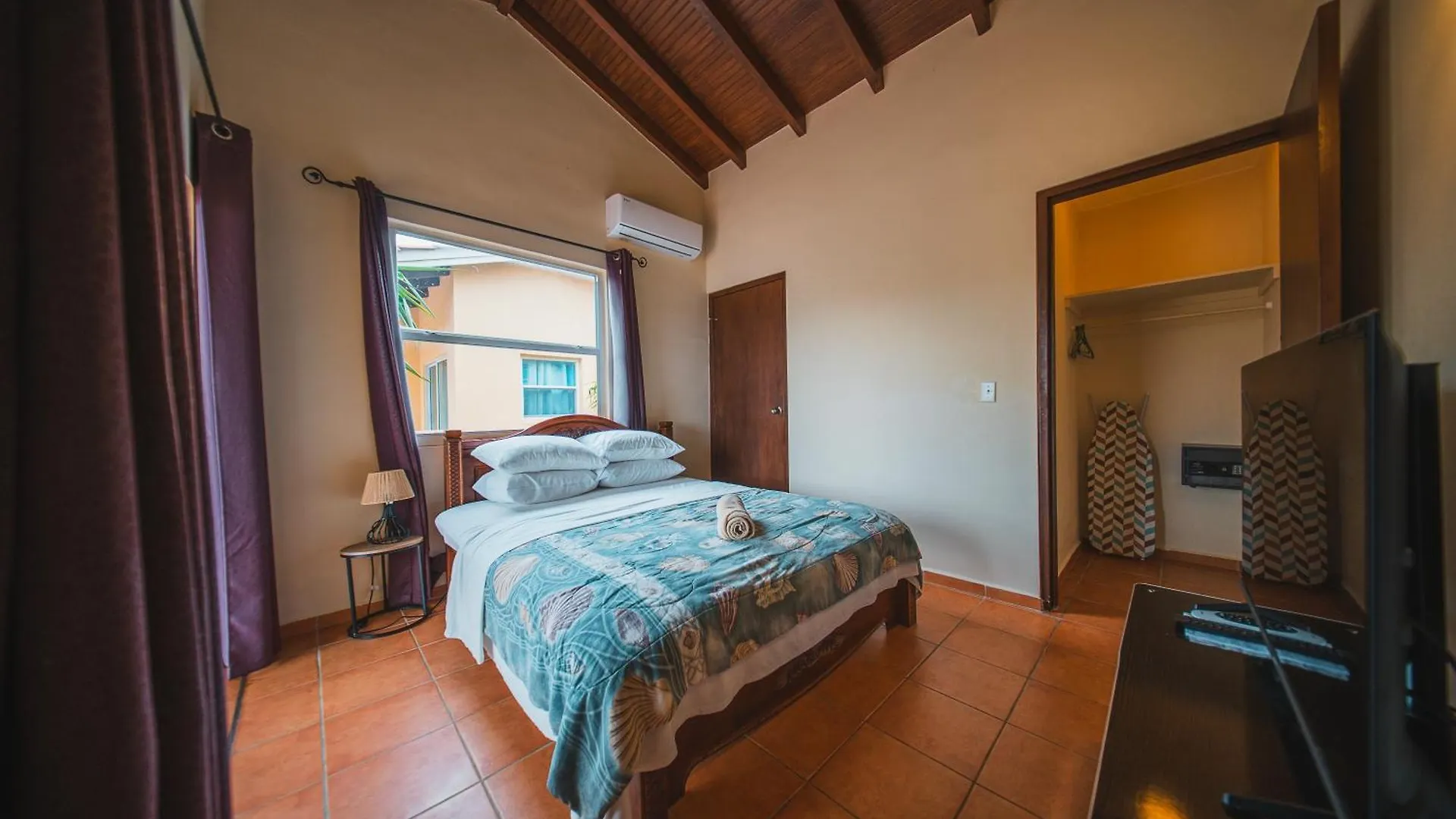 Appartement 8 & 9- Lagun Blou Resort - Curacao 0*,  Curaçao
